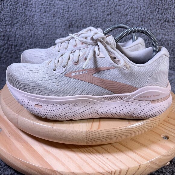 Brooks Ghost Max Running Shoe Womens Size 8 Pink Gray Gym Training Sneakers - Picture 1 of 8